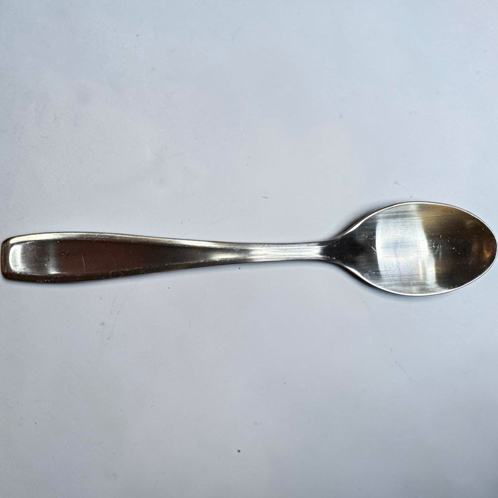 Tomodachi 18/10 Stainless Steel 8" Tablespoon Place Spoon Replacement Flatware